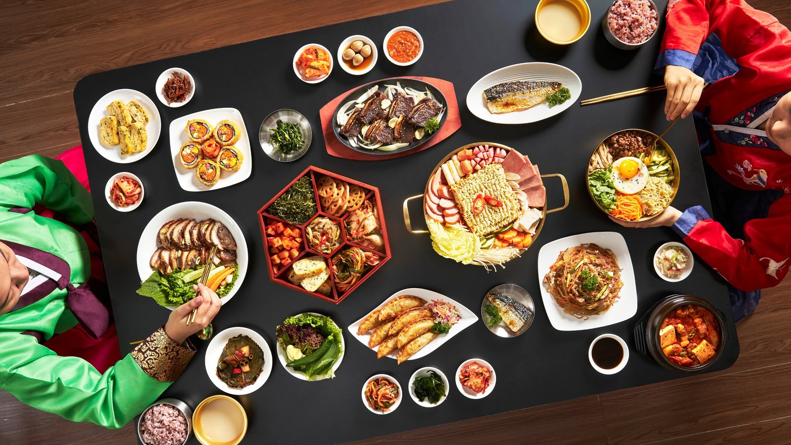 8 Dishes You've Seen in K-Dramas